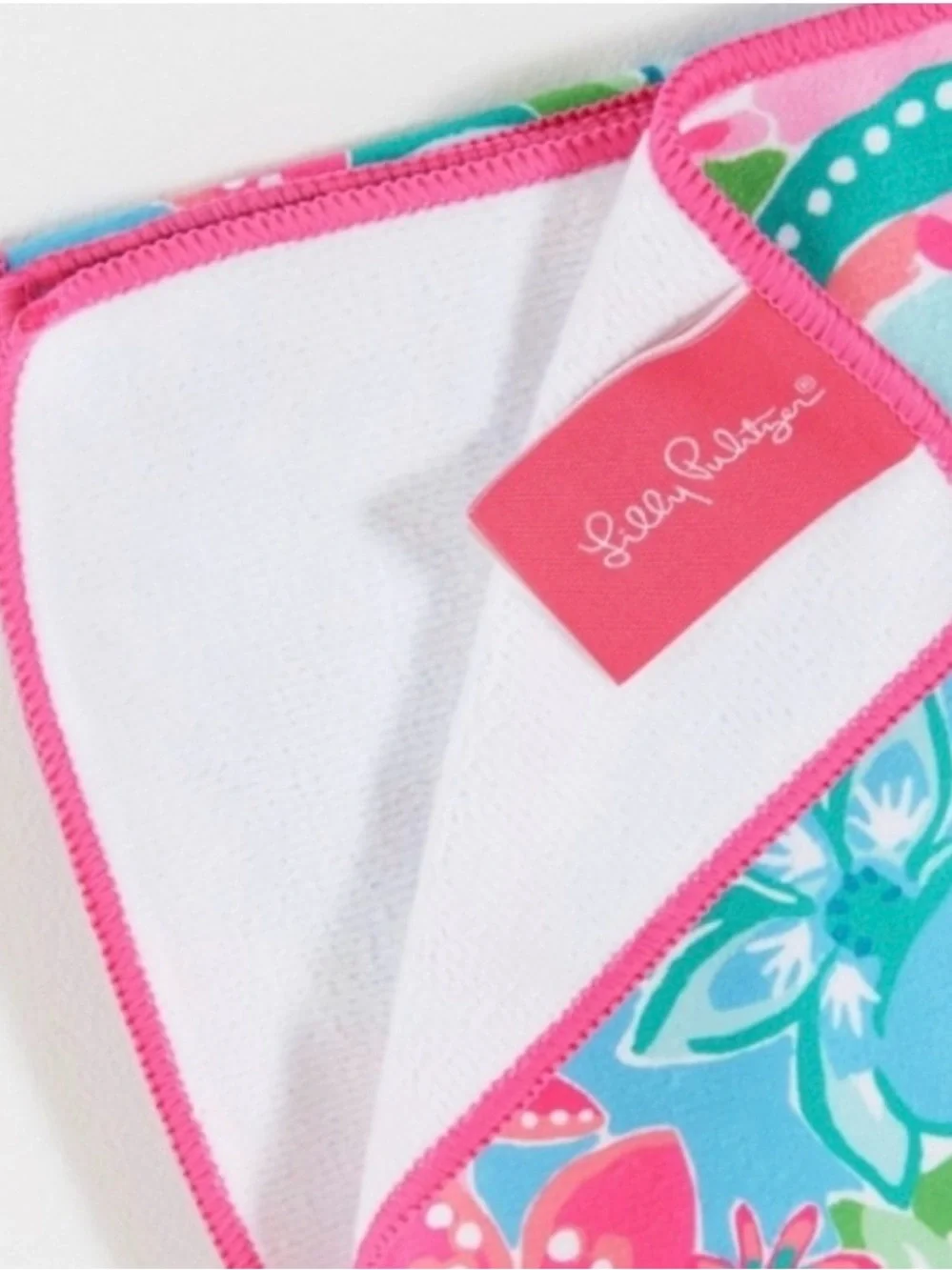 Lilly Pulitzer lounge beach towel 40x72